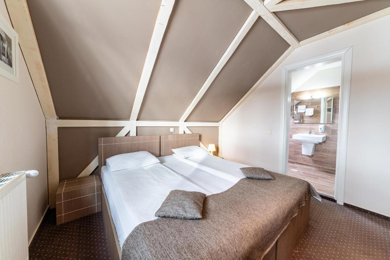 Complex Hotelier Cota O Mie Sinaia Zewnętrze zdjęcie
